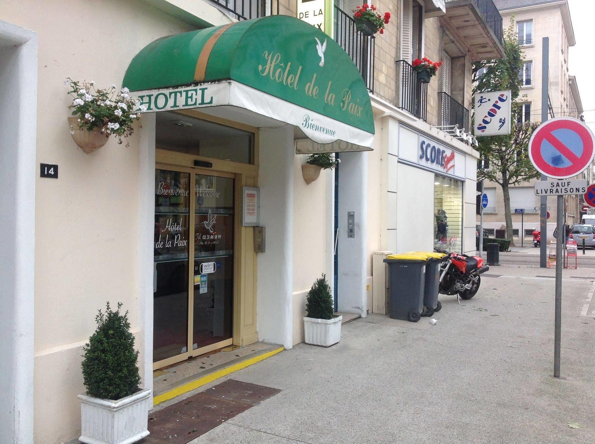 Hotel De La Paix Caen Bagian luar foto